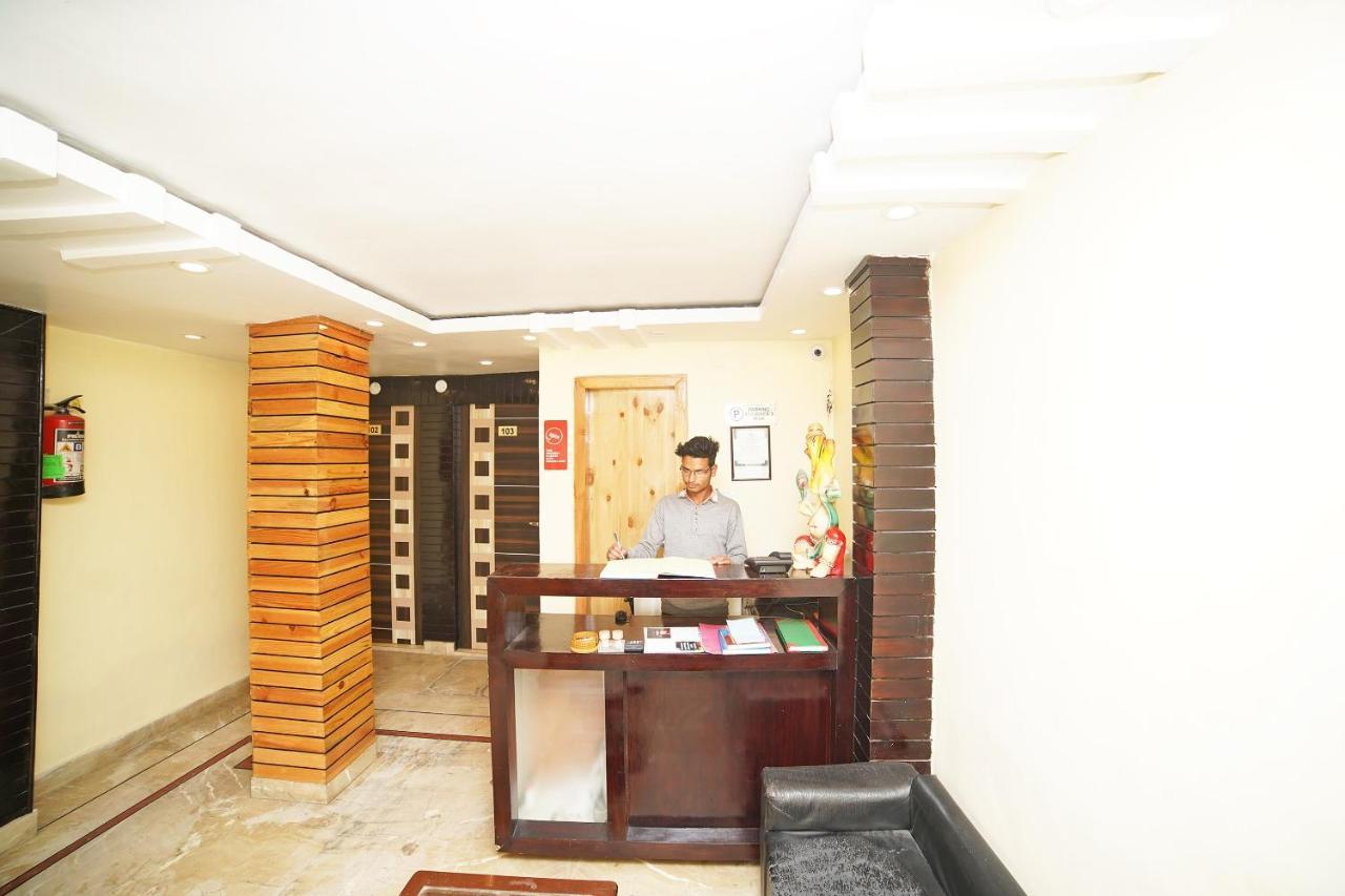 Oyo Flagship 8594 Golden Nest Hotel Nainital Exterior foto
