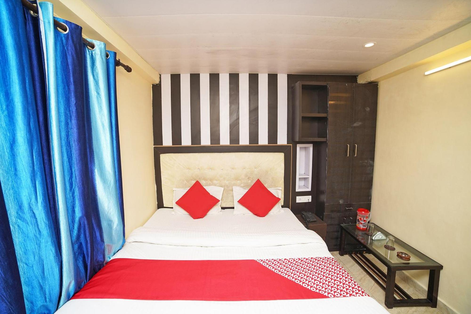 Oyo Flagship 8594 Golden Nest Hotel Nainital Exterior foto