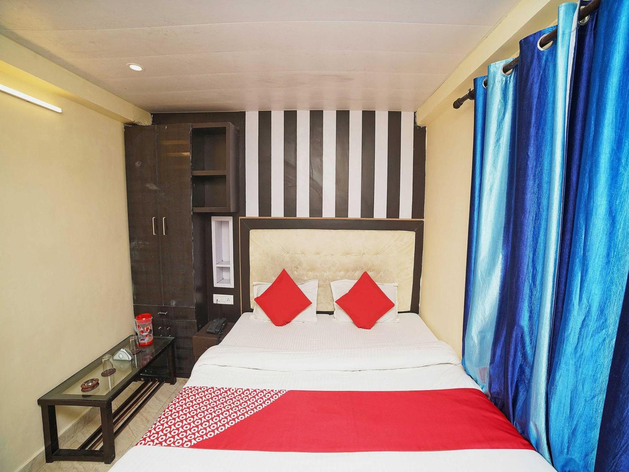 Oyo Flagship 8594 Golden Nest Hotel Nainital Exterior foto
