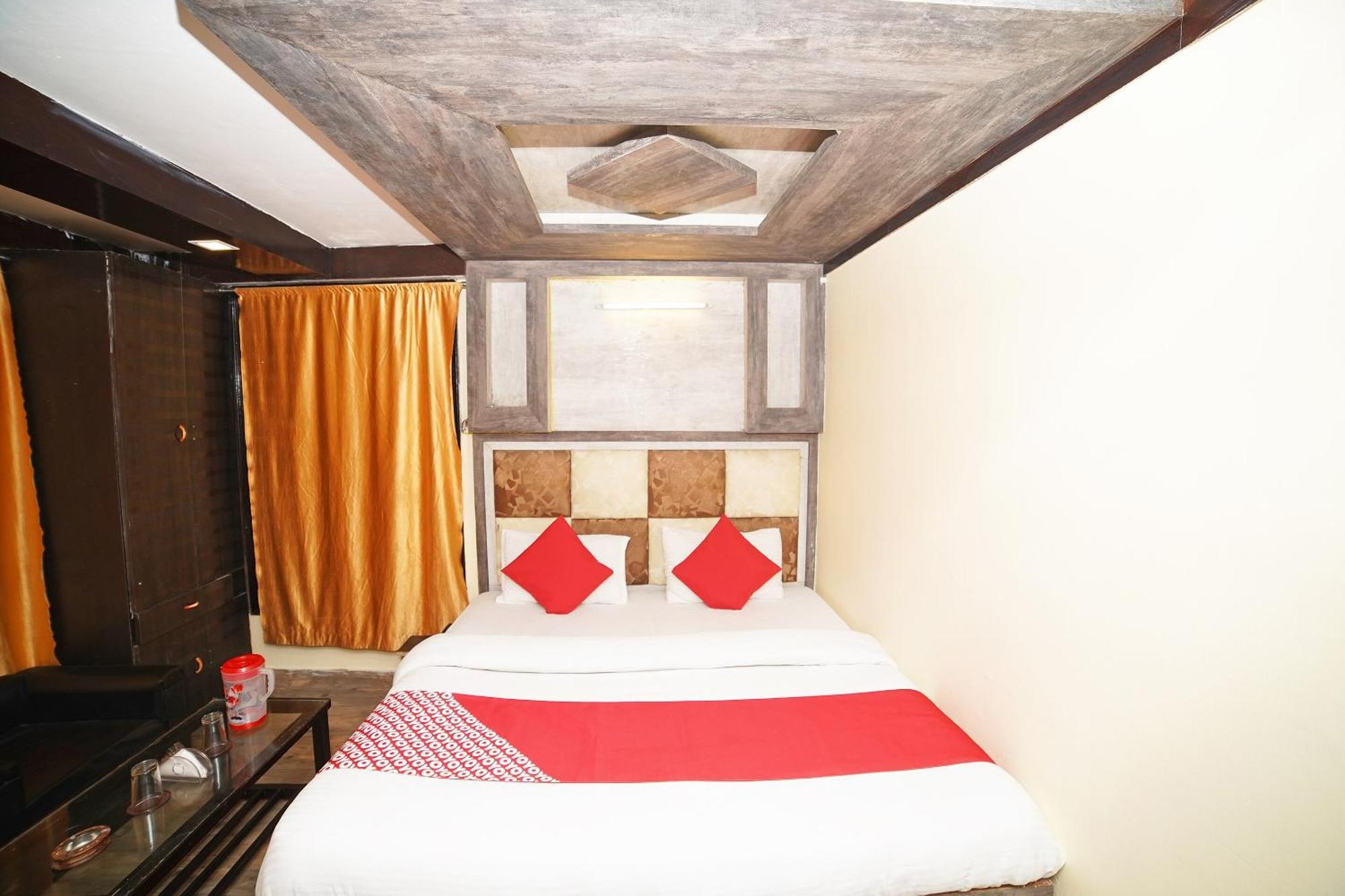 Oyo Flagship 8594 Golden Nest Hotel Nainital Exterior foto