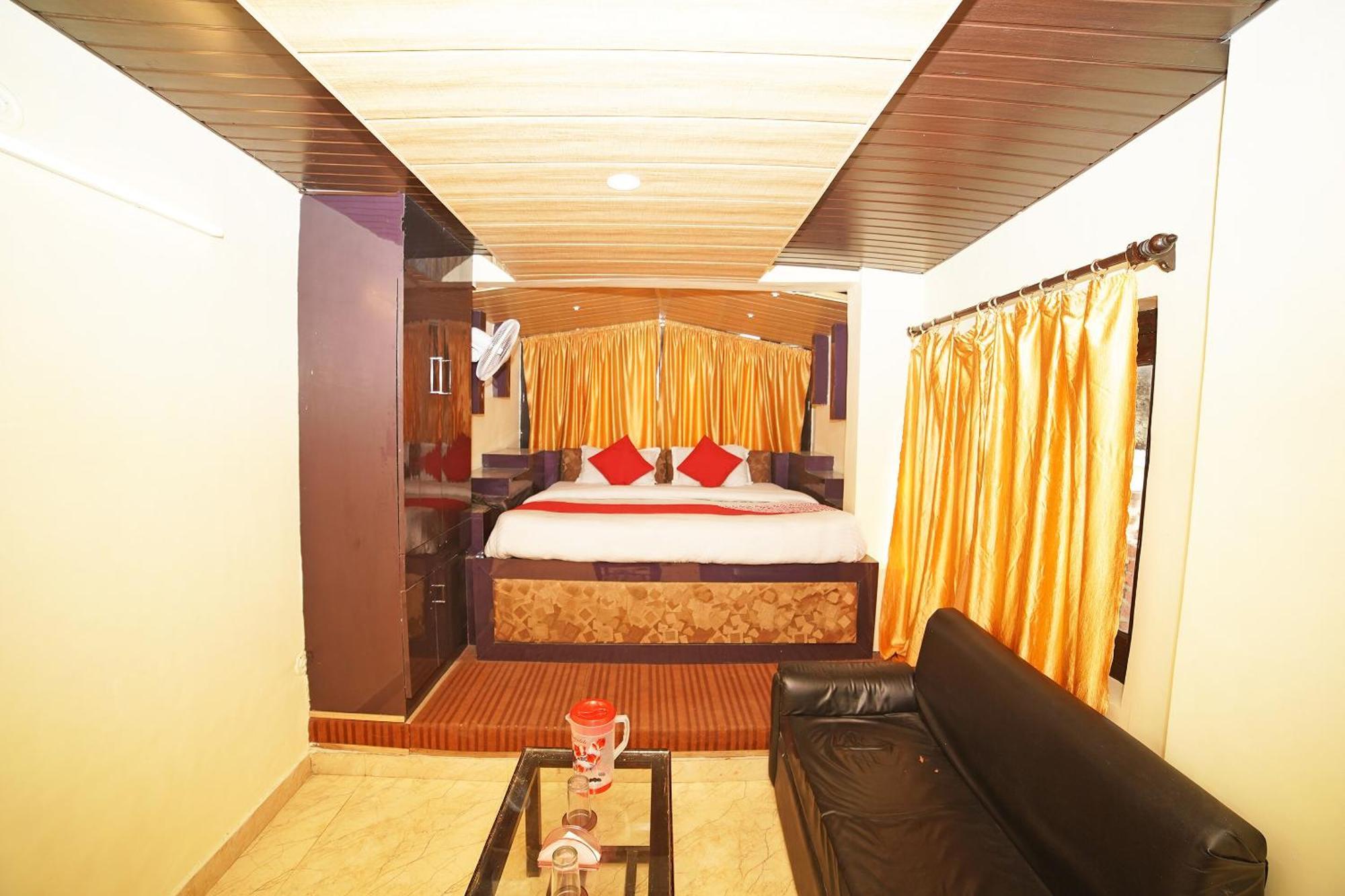 Oyo Flagship 8594 Golden Nest Hotel Nainital Exterior foto
